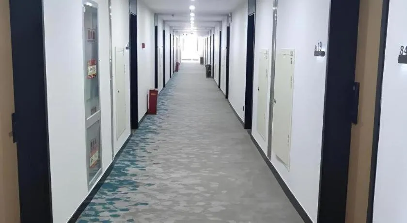 Green Tree Inn Express Weifang Zhucheng Longyuan Shangcheng