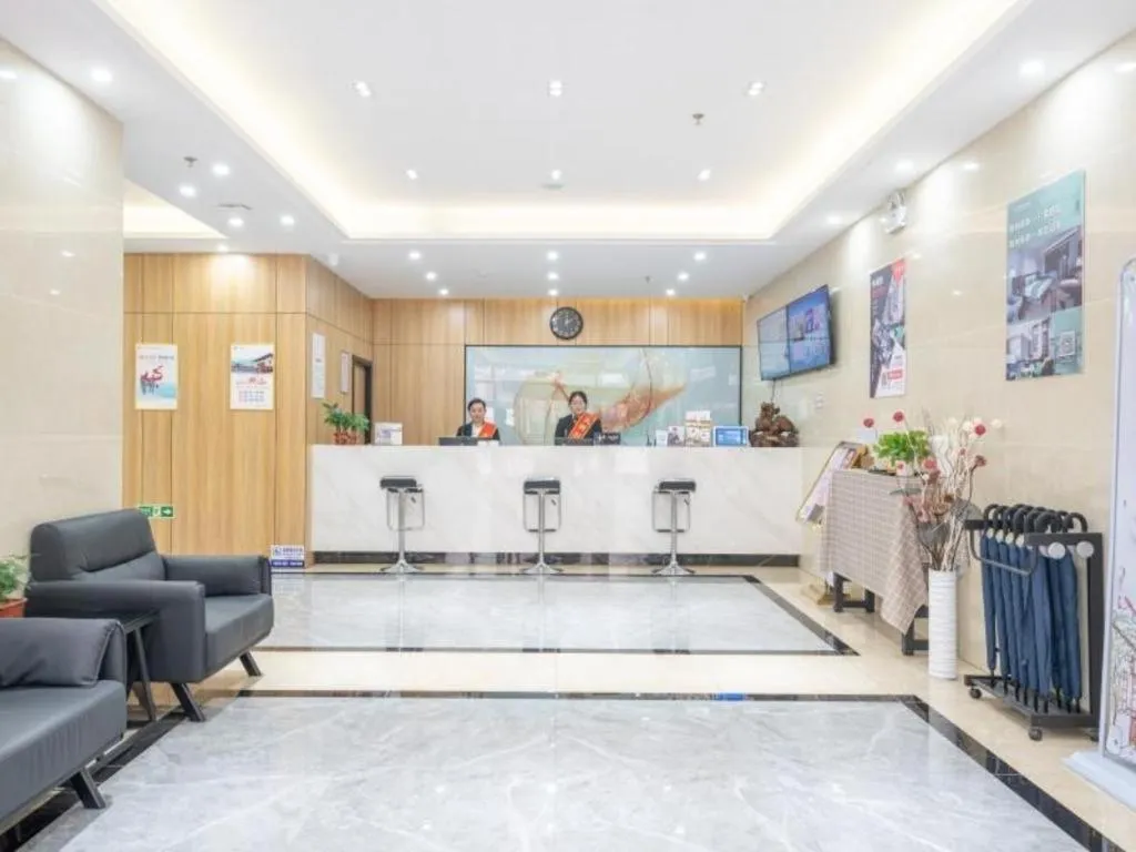 Green Tree Inn Express Weifang Zhucheng Longyuan Shangcheng