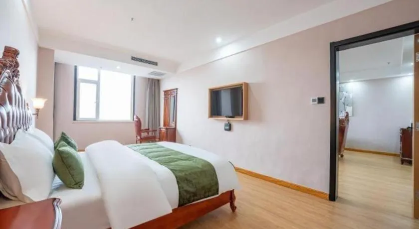 Bed in Green Tree Inn Express Weifang Zhucheng Longyuan Shangcheng