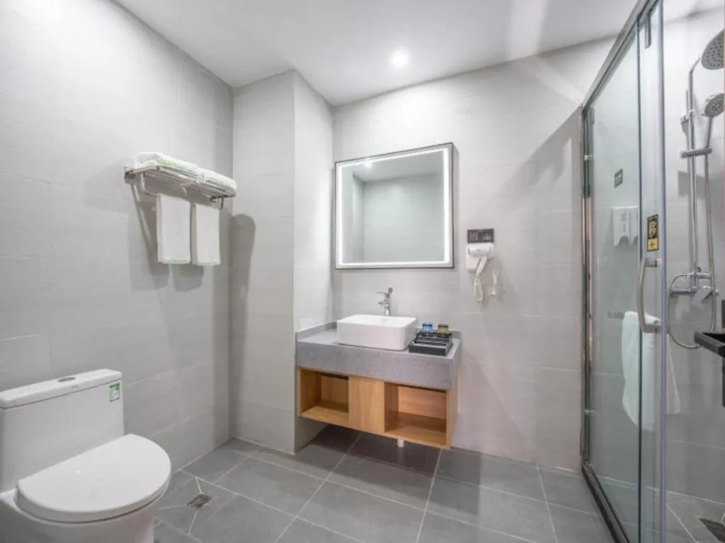 Green Tree Inn Express Weifang Zhucheng Longyuan Shangcheng