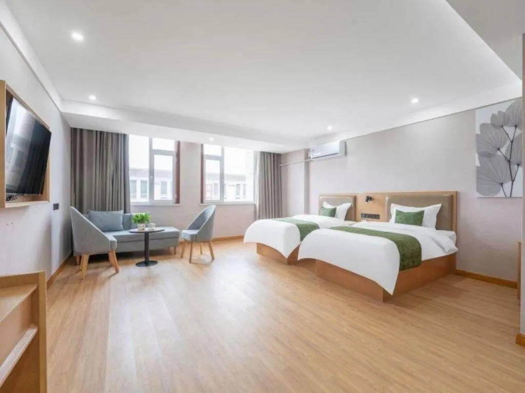 Bed in Green Tree Inn Express Weifang Zhucheng Longyuan Shangcheng