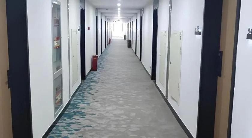 Green Tree Inn Express Weifang Zhucheng Longyuan Shangcheng