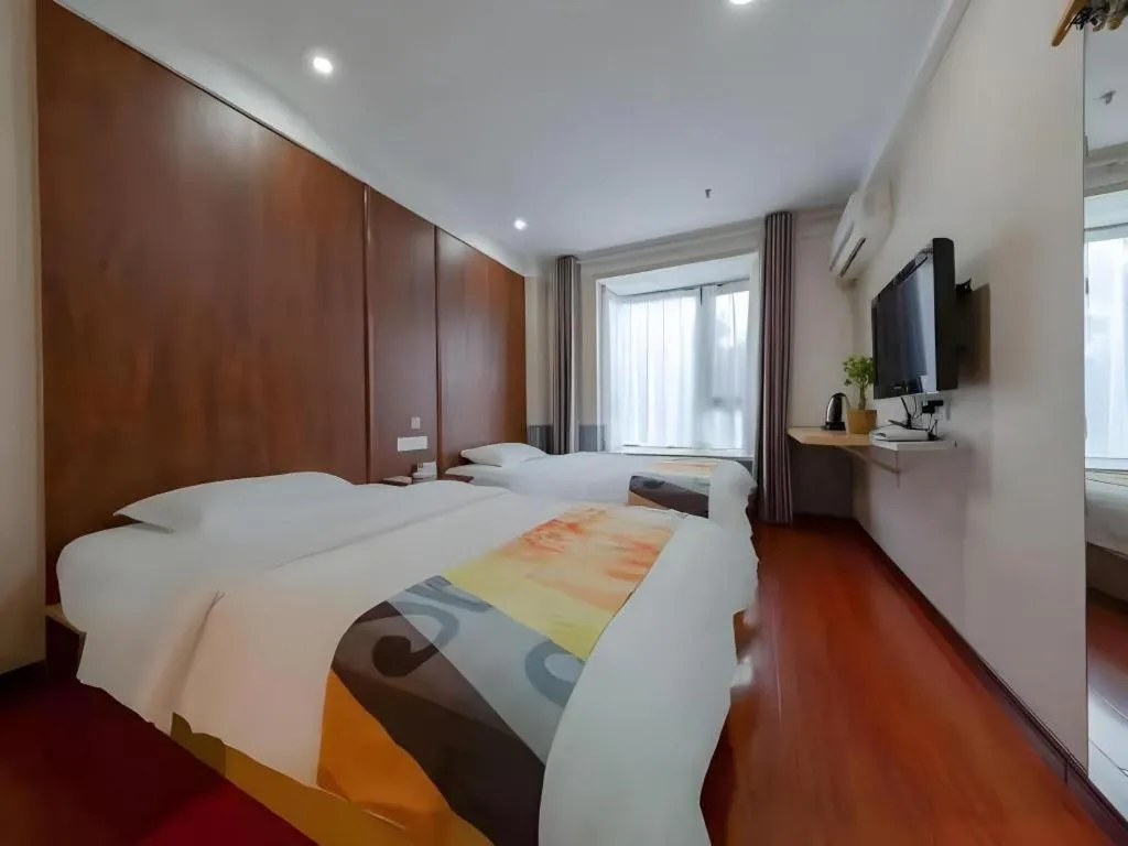 Bed in Shell Hotel Nanjing Mingfa Square Metro Station