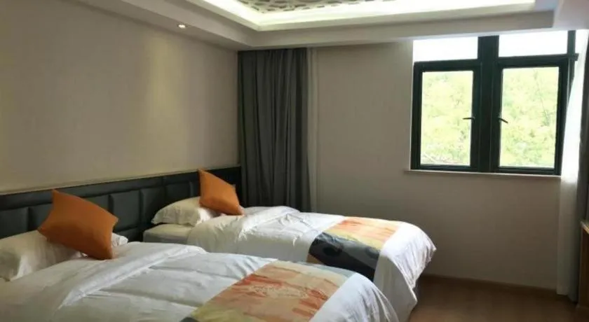 Bed in Shell Hotel Shanghai Minhang District Wenjing Road Metro Station