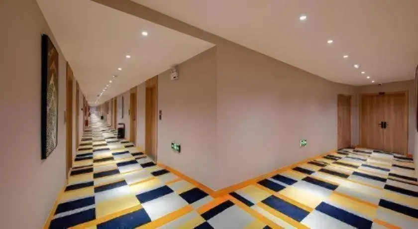 Bed in Shell Hotel Anhui Huaibei Suixi County Economic Development Zone Bed in Shell Hotel Anhui Huaibei Suixi County Economic Development Zone