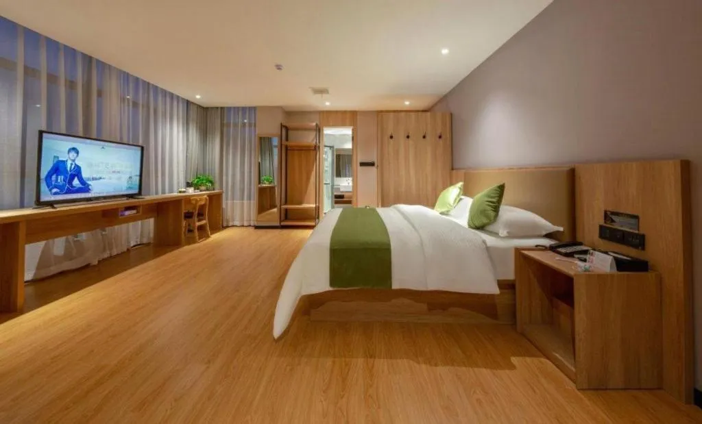 Bed in Shell Hotel Anhui Huaibei Suixi County Economic Development Zone