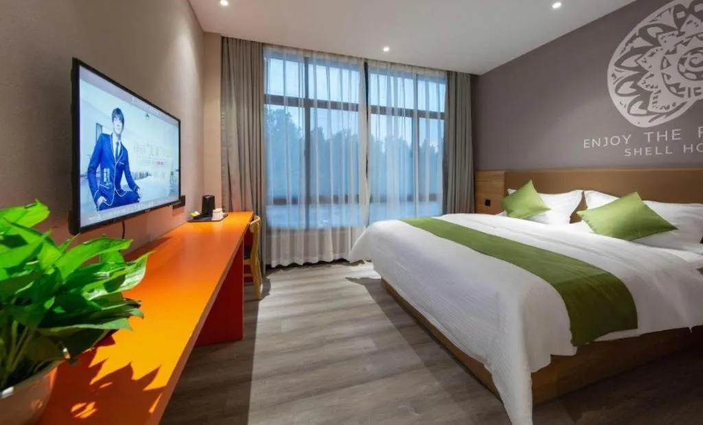 Bed in Shell Hotel Anhui Huaibei Suixi County Economic Development Zone