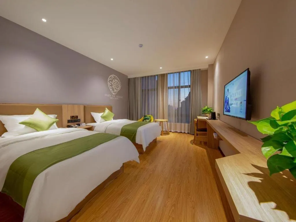 Bed in Shell Hotel Anhui Huaibei Suixi County Economic Development Zone