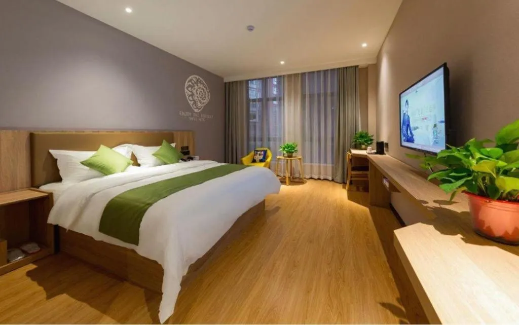 Bed in Shell Hotel Anhui Huaibei Suixi County Economic Development Zone