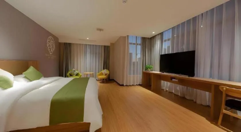 Bed in Shell Hotel Anhui Huaibei Suixi County Economic Development Zone