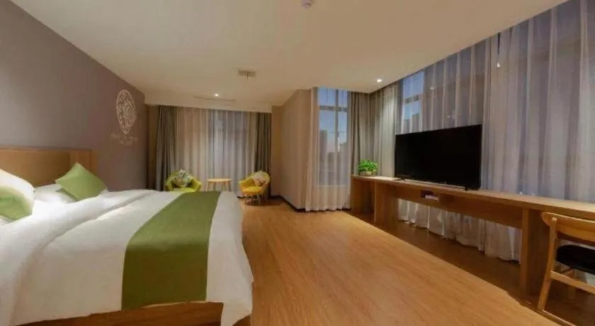 Bed in Shell Hotel Anhui Huaibei Suixi County Economic Development Zone