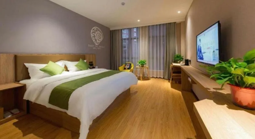 Bed in Shell Hotel Anhui Huaibei Suixi County Economic Development Zone