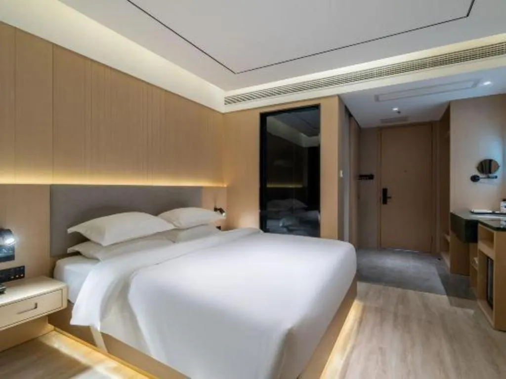 Bed in Deep Sleep Hotel Xuzhou High-Speed Railway Station East Square Oubeisha