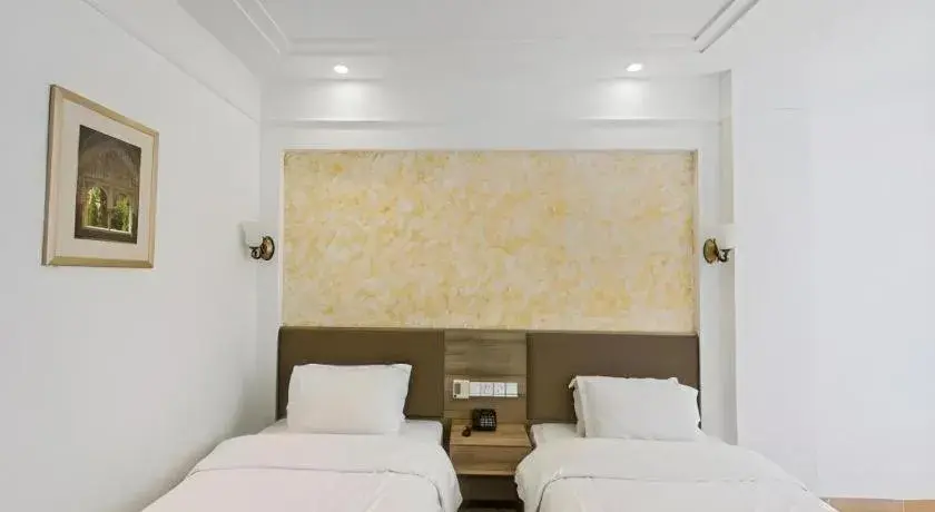 Bed in GreenTree Alliance Hotel Shanghai Baoshan District Meilan Lake Yueluo Road Bed in GreenTree Alliance Hotel Shanghai Baoshan District Meilan Lake Yueluo Road