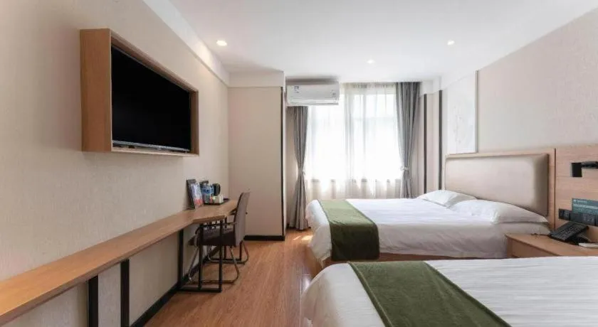 Bed in Green Tree Inn Express Jinan Huaiyin District Jingshi Road Children's Hospital