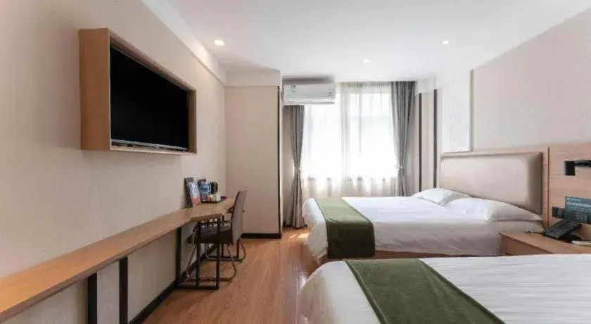 Bed in Green Tree Inn Express Jinan Huaiyin District Jingshi Road Children's Hospital Bed in Green Tree Inn Express Jinan Huaiyin District Jingshi Road Children's Hospital