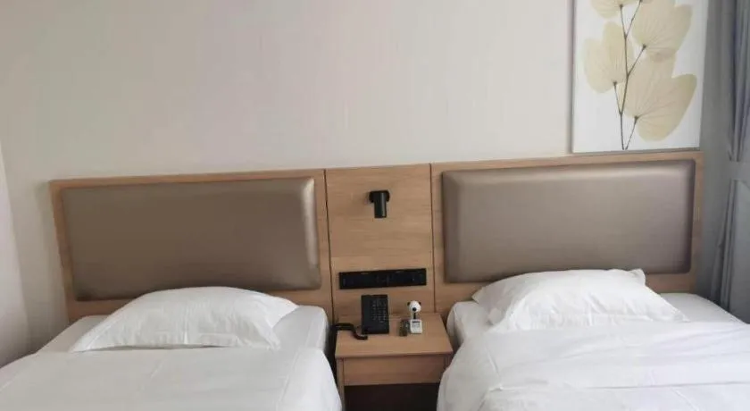 Bed in Green Tree Inn Express Jinan Huaiyin District Jingshi Road Children's Hospital