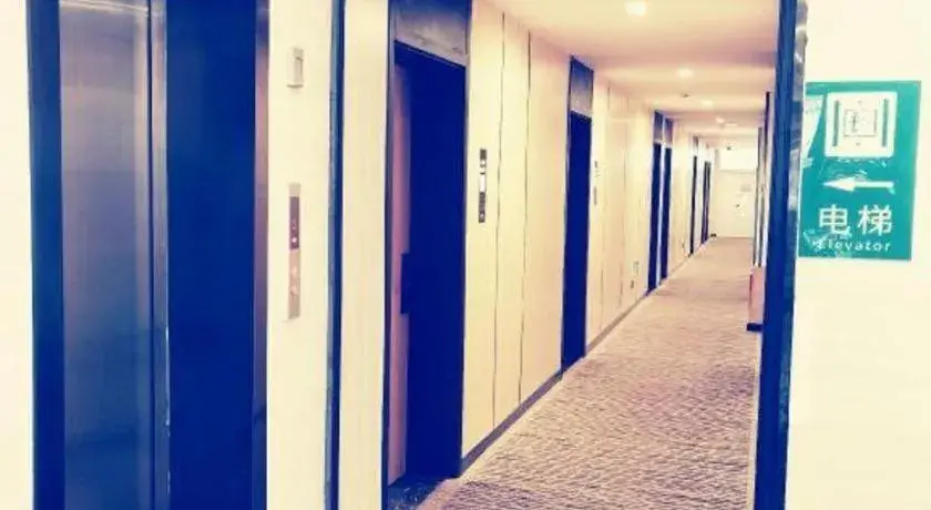 Green Tree Inn Express Jinan Huaiyin District Jingshi Road Children's Hospital Green Tree Inn Express Jinan Huaiyin District Jingshi Road Children's Hospital