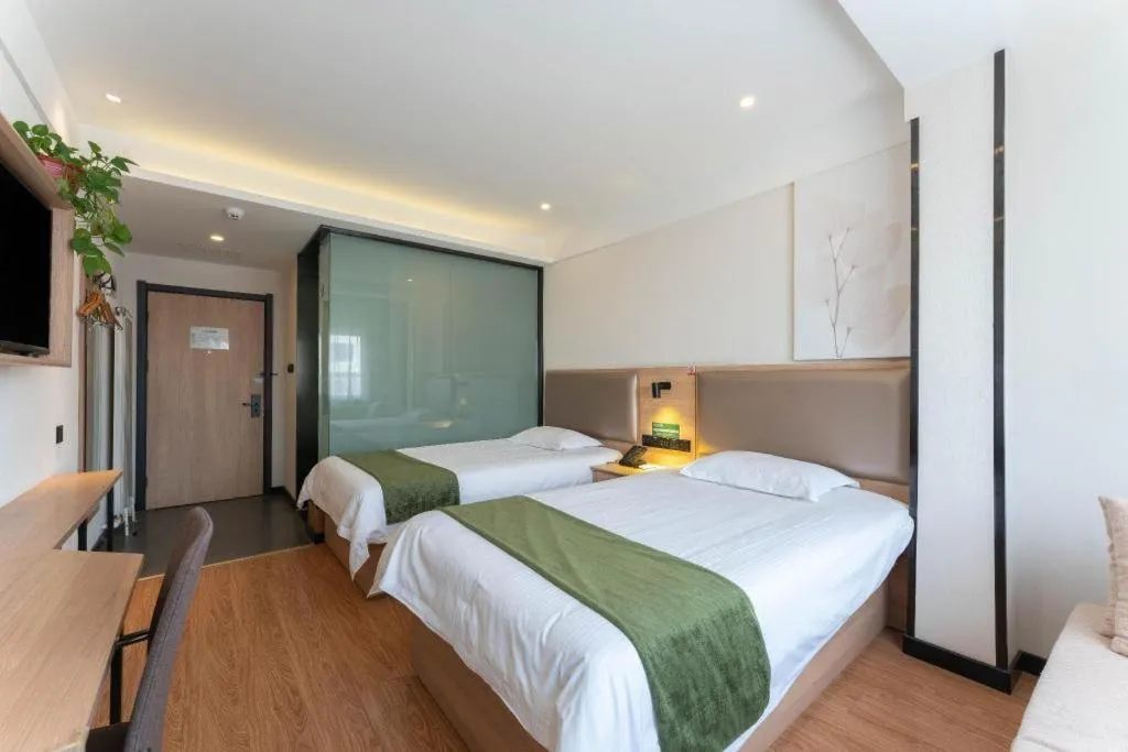 Bed in Green Tree Inn Express Jinan Huaiyin District Jingshi Road Children's Hospital