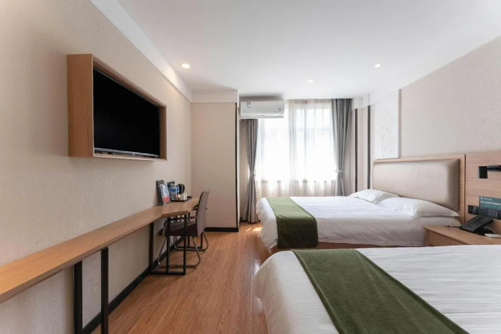 Bed in Green Tree Inn Express Jinan Huaiyin District Jingshi Road Children's Hospital