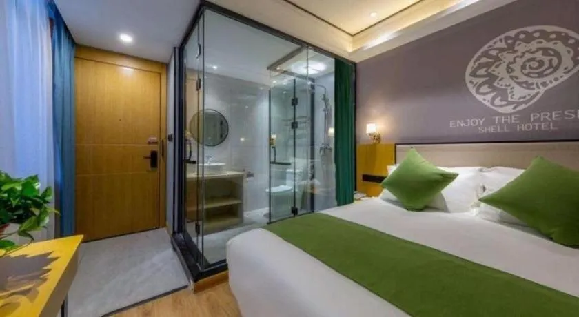 Bed in Shell Hotel Anhui Huaibei Railway Station Huiyuan Road