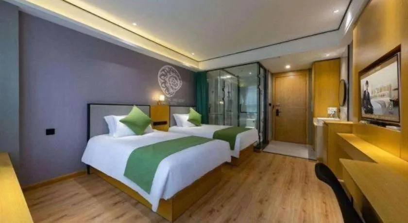 Bed in Shell Hotel Anhui Huaibei Railway Station Huiyuan Road