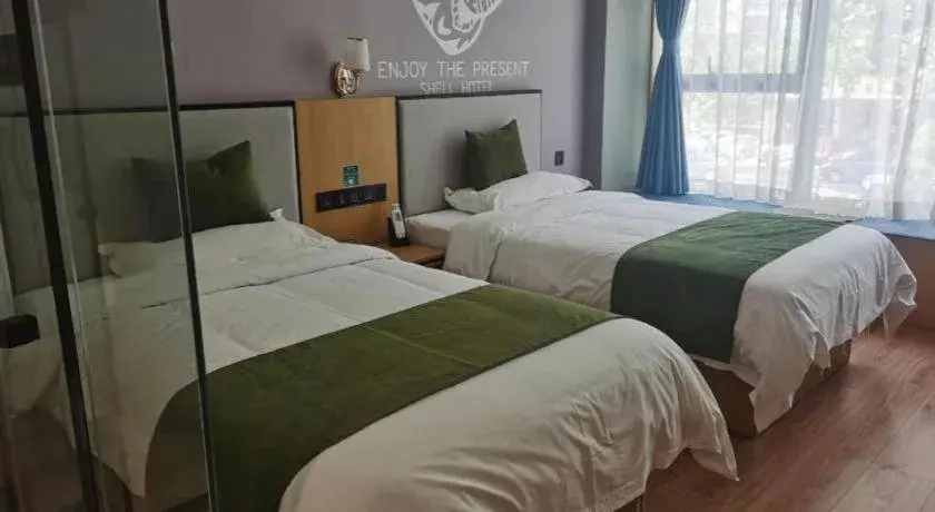 Bed in Shell Hotel Anhui Huaibei Railway Station Huiyuan Road Bed in Shell Hotel Anhui Huaibei Railway Station Huiyuan Road