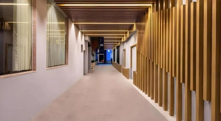 VX Hotel Xiamen Siming District Xiamen University Huandao Road