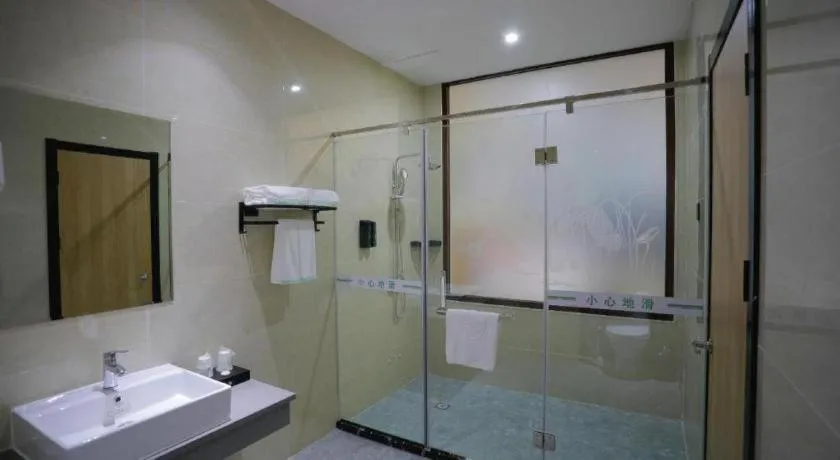 Green Tree Inn Express Tangshan Yueting County Bus Station