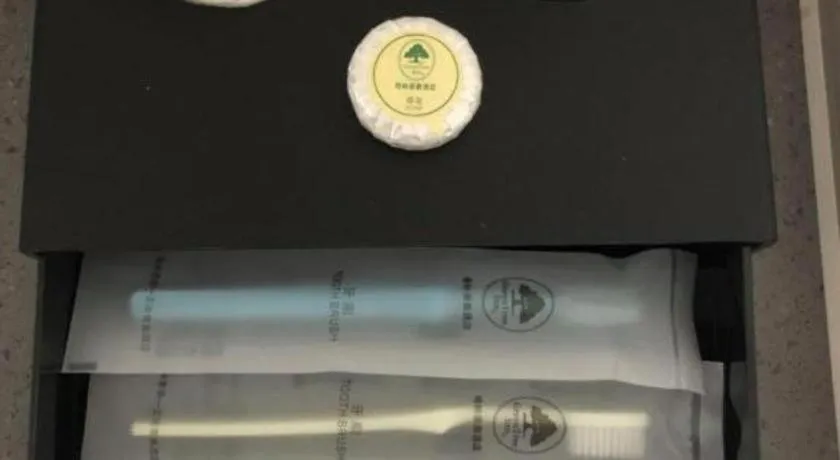 Green Tree Inn Express Tangshan Yueting County Bus Station