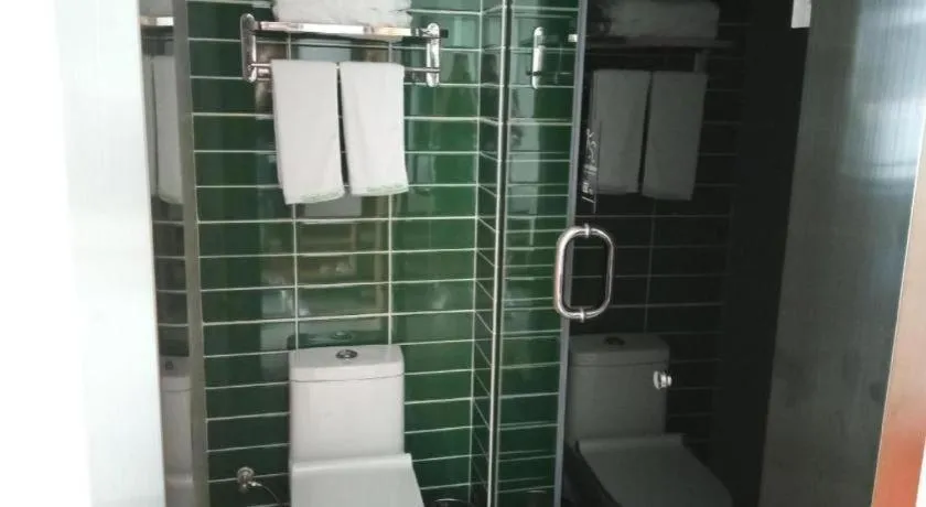 Green Tree Inn Guangxi Wuzhou 2nd Xinxing Road Liangguang Market