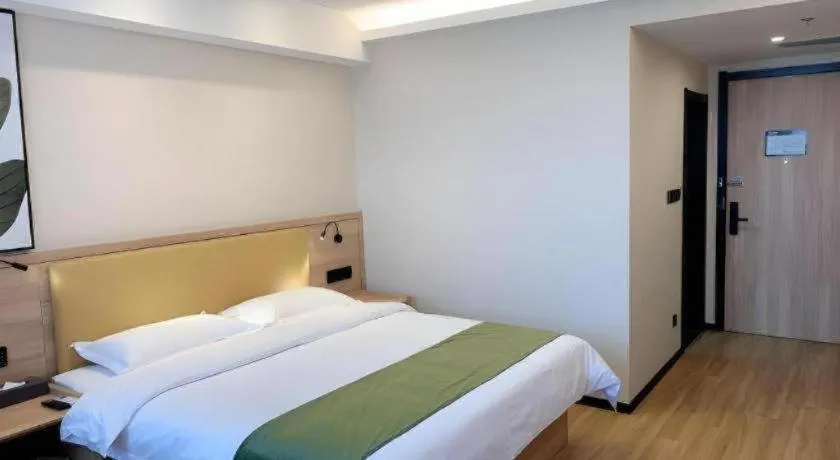 Bed in Green Tree Inn Huangshan Yi County Xidi Hongcun