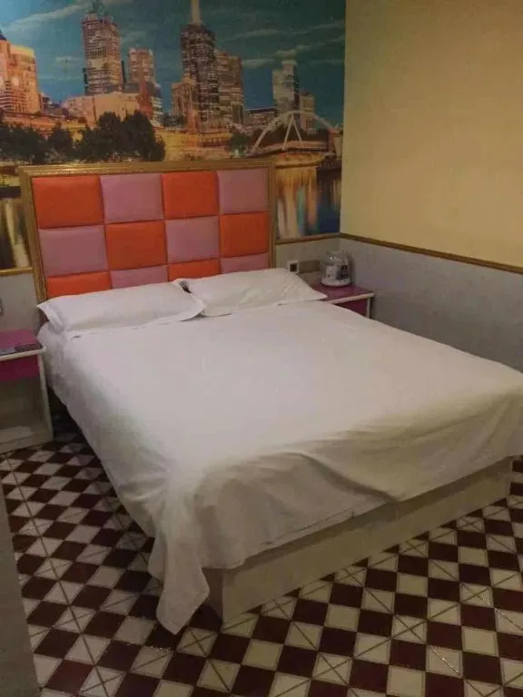 Bed in Ease Hotel Shanghai Chuanhuan Nan Road Chuansha Metro Station