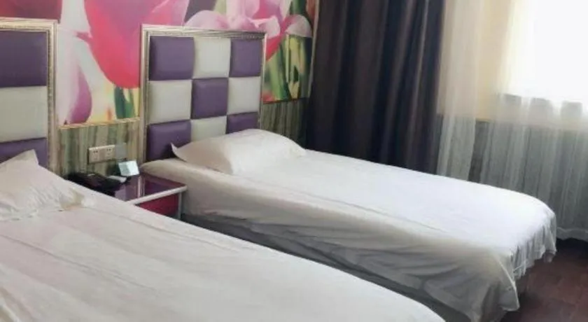 Bed in Ease Hotel Shanghai Chuanhuan Nan Road Chuansha Metro Station