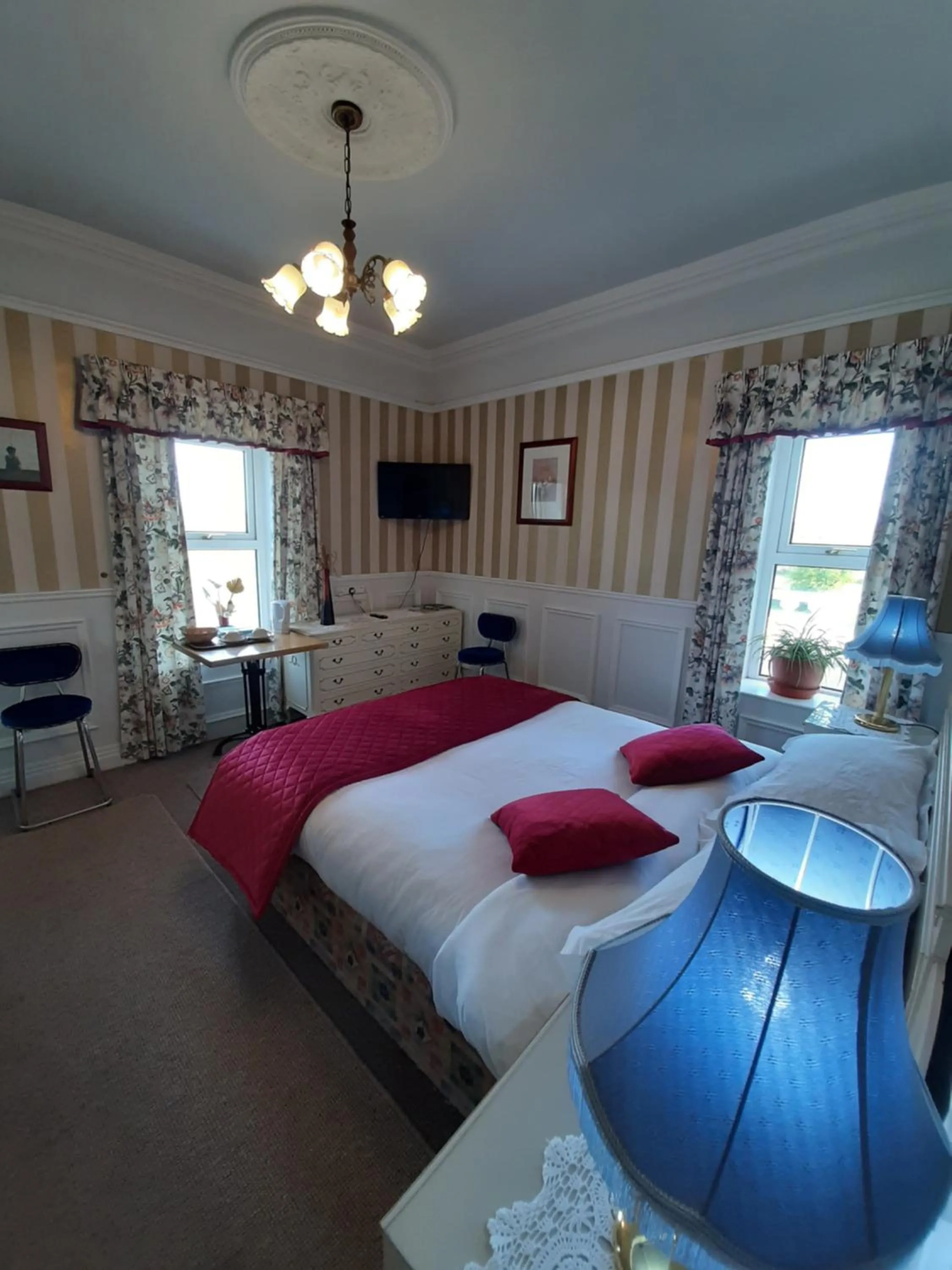 Bed in Ardgort Country House