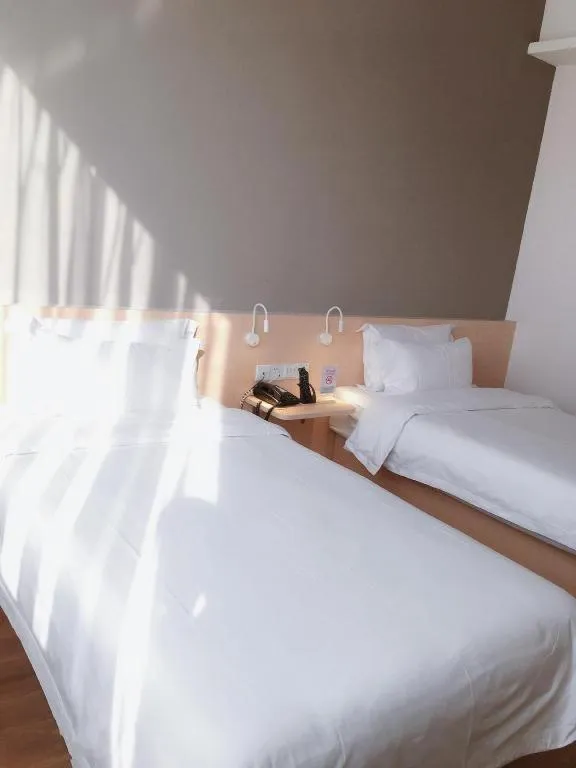 Bed in Ease Hotel Xi'an Chang'an Square Bei Road College Town