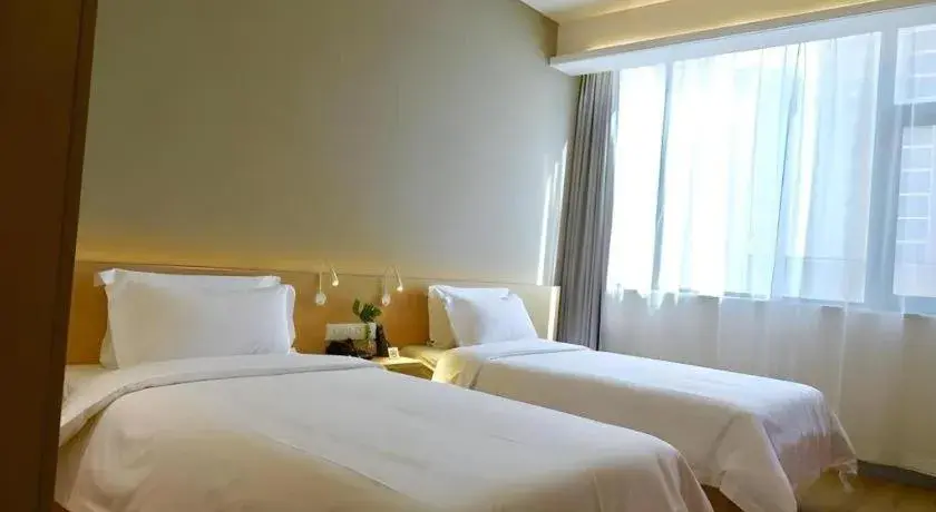 Bed in Ease Hotel Xi'an Chang'an Square Bei Road College Town Bed in Ease Hotel Xi'an Chang'an Square Bei Road College Town