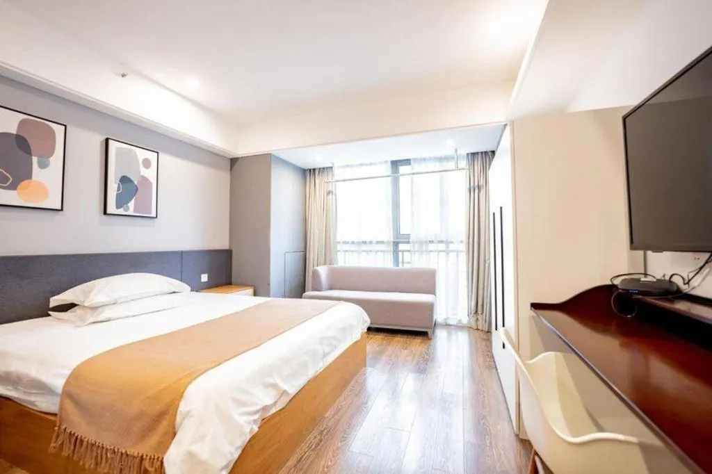 Crystal Orange Hotel Changzhou Dinosaurs Park