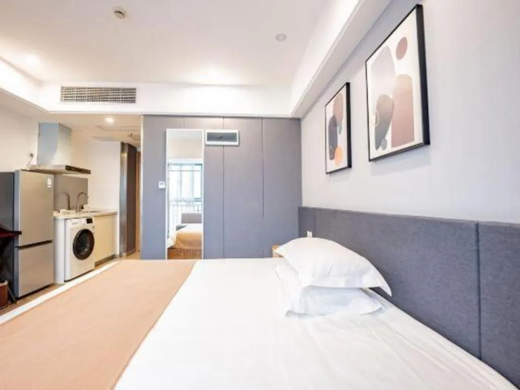 Crystal Orange Hotel Changzhou Dinosaurs Park