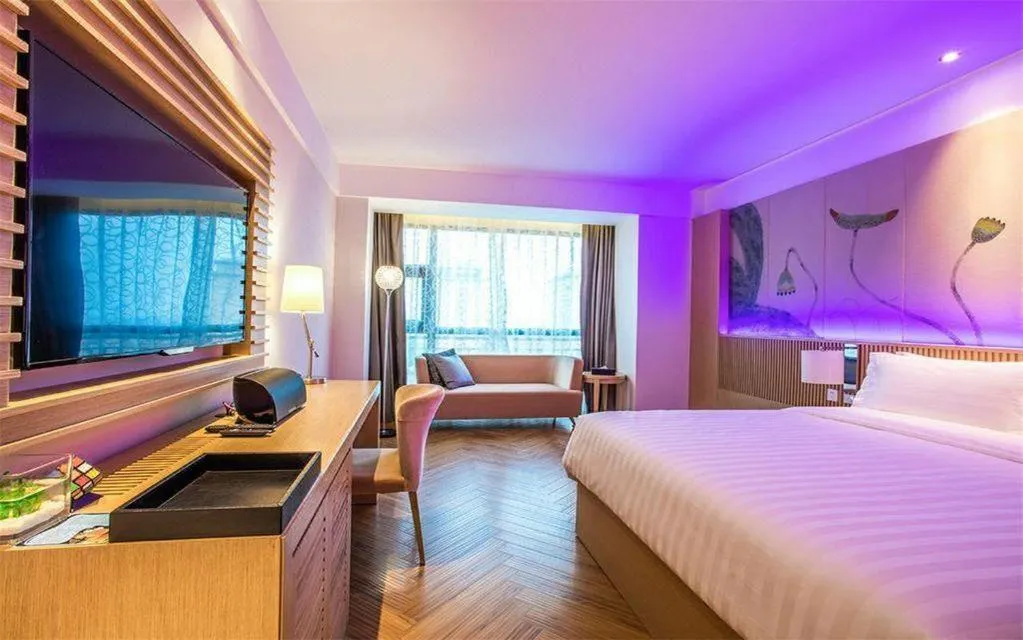 Crystal Orange Hotel Changzhou Dinosaurs Park