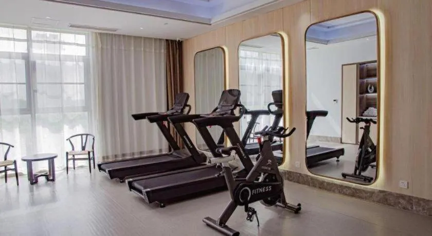 Crystal Orange Hotel Changzhou Dinosaurs Park