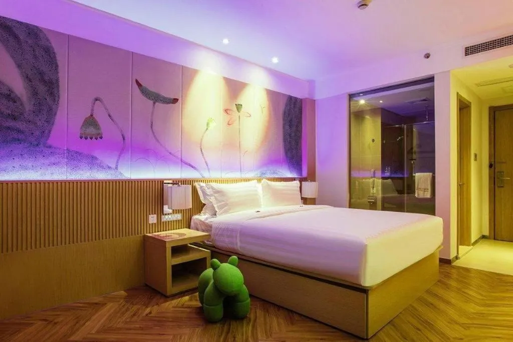 Crystal Orange Hotel Changzhou Dinosaurs Park