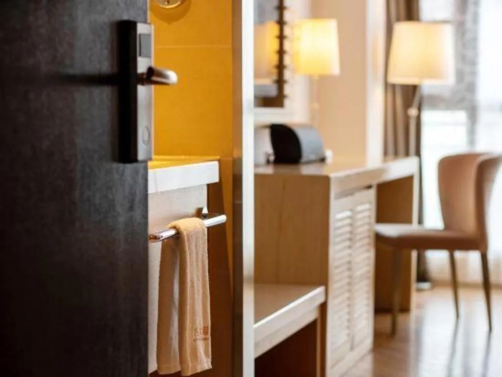 Crystal Orange Hotel Changzhou Dinosaurs Park