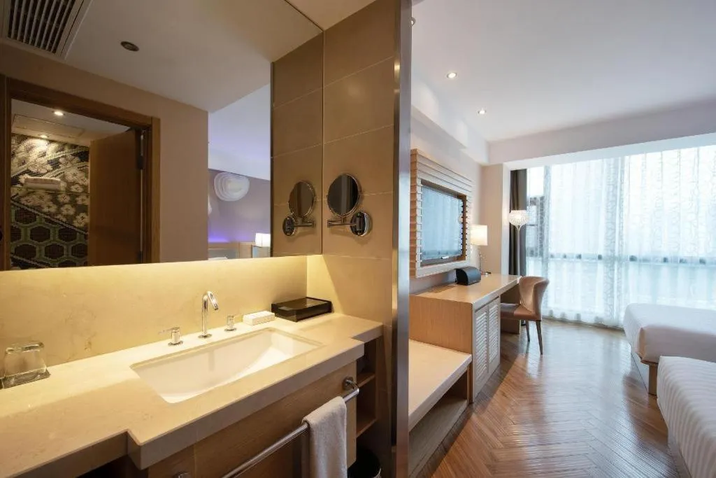 Crystal Orange Hotel Changzhou Dinosaurs Park