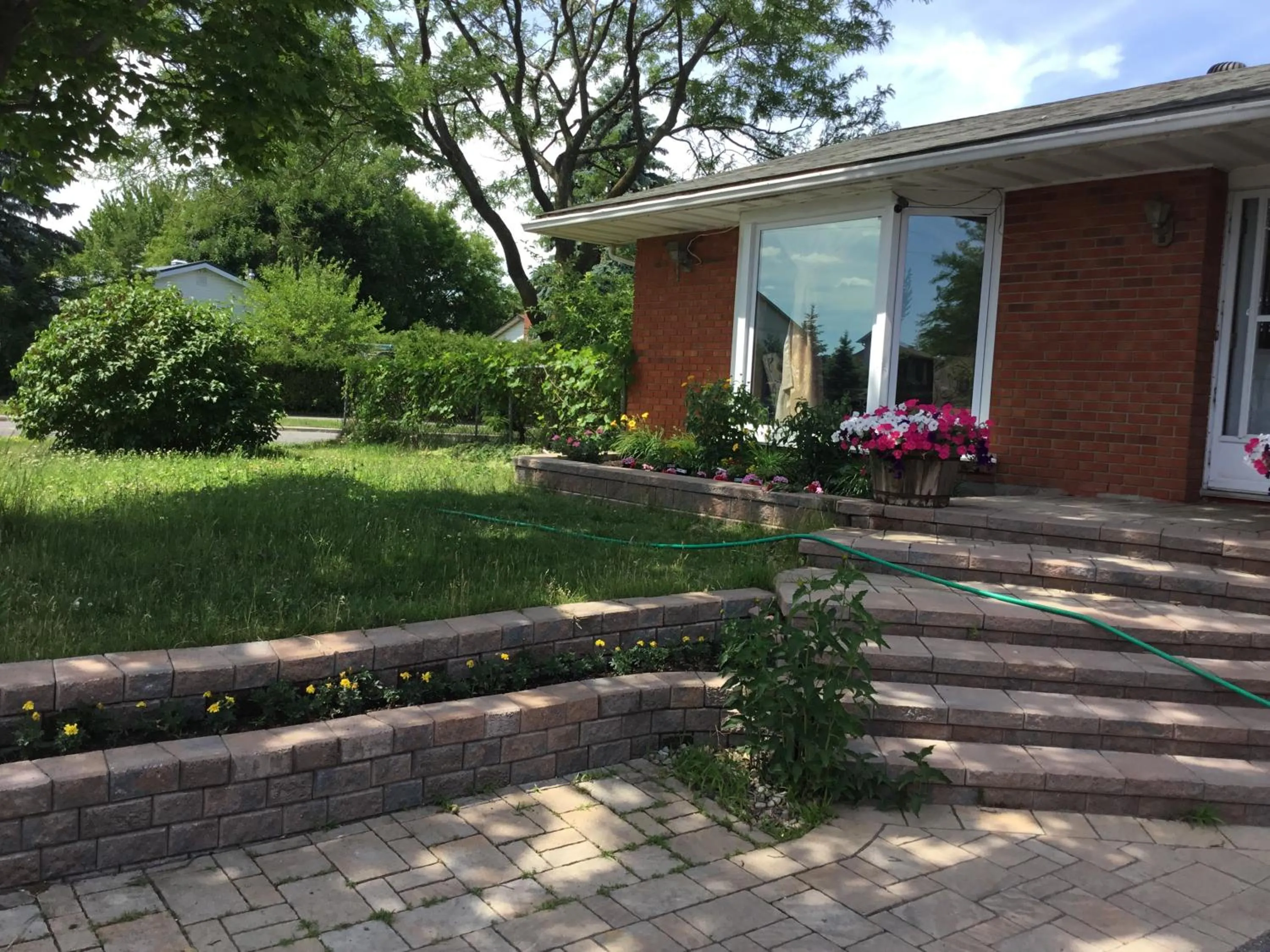 Property building in Mac B&B