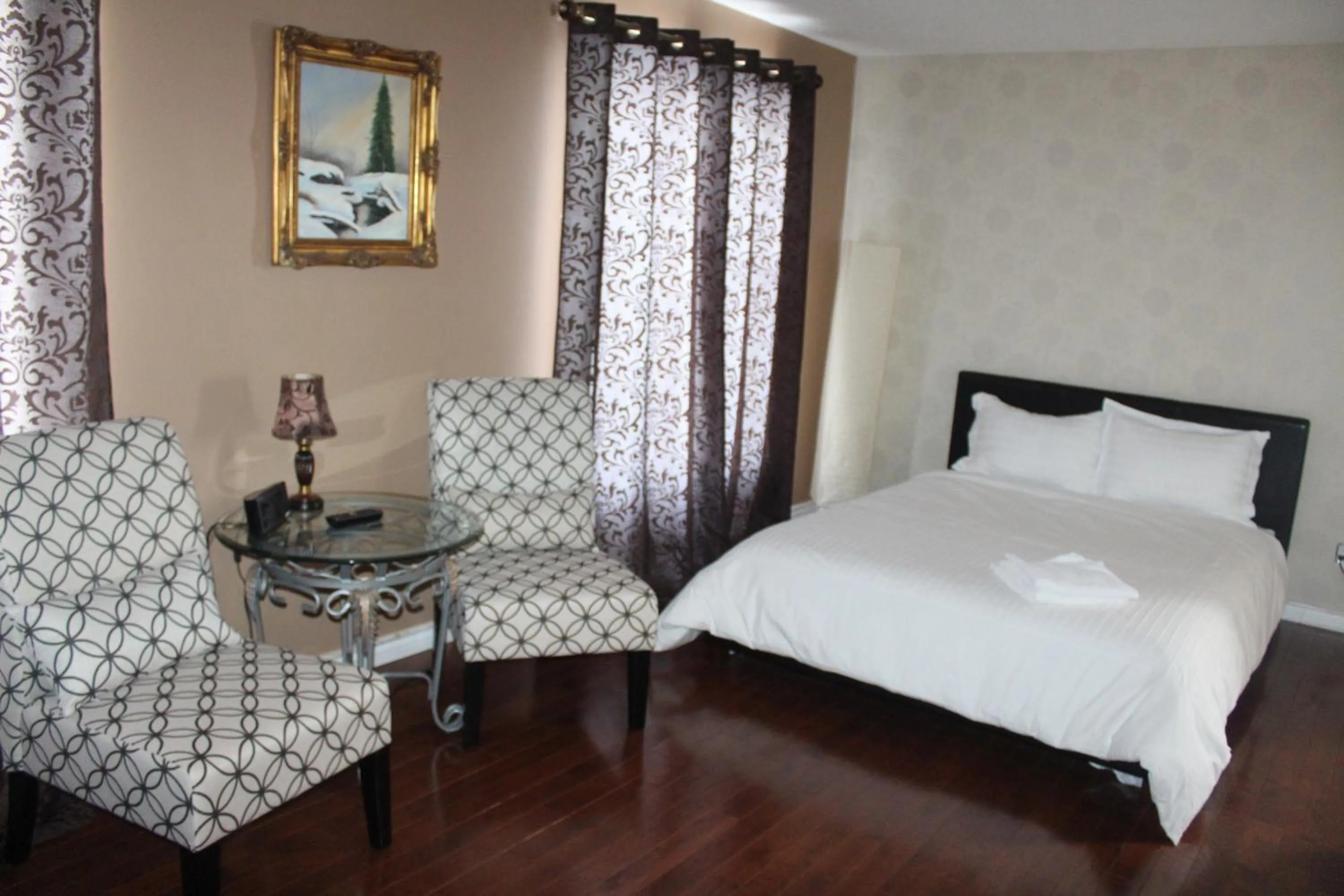 Bedroom, Bed in Mac B&B