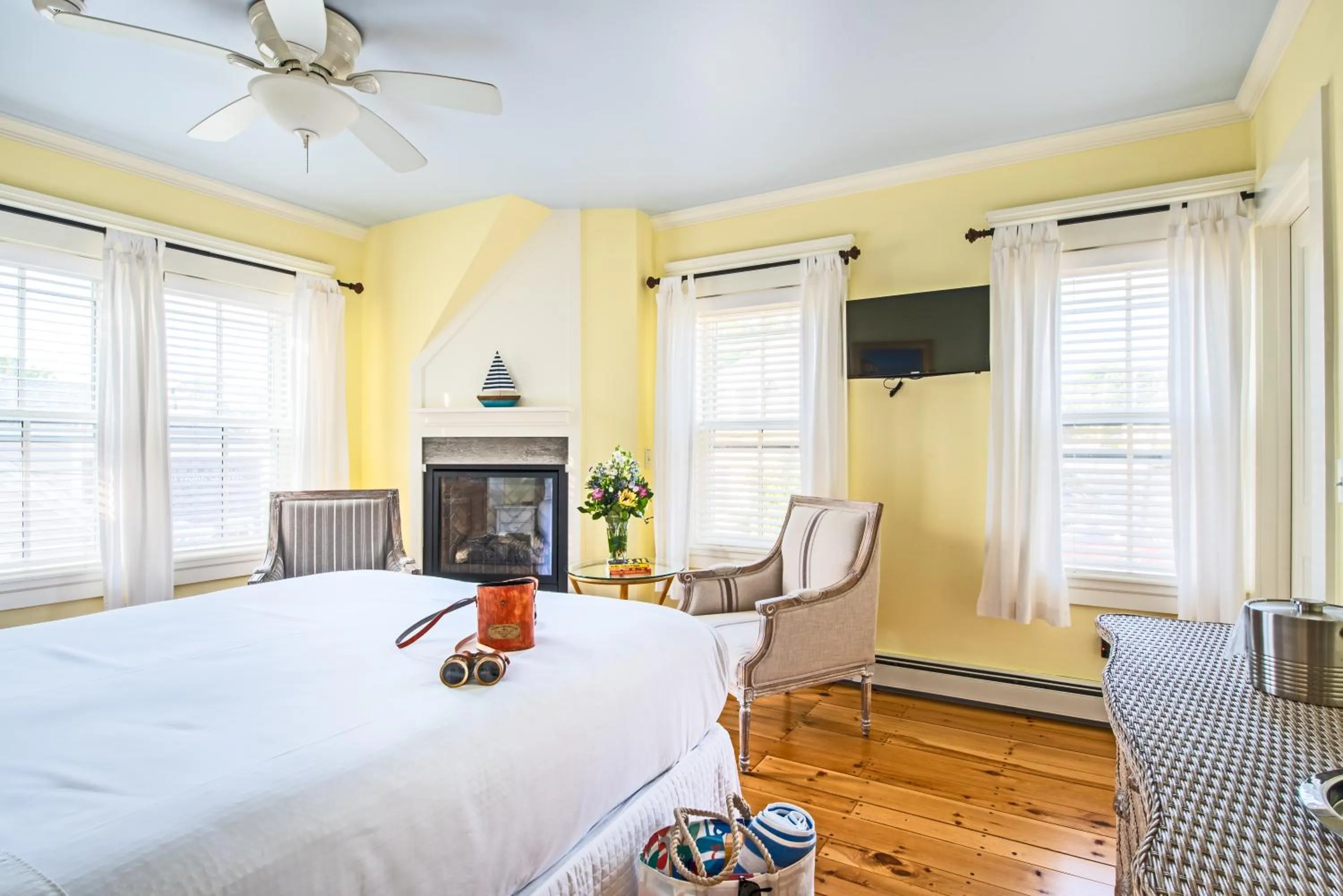 Bedroom, Bed in Admiral's Landing