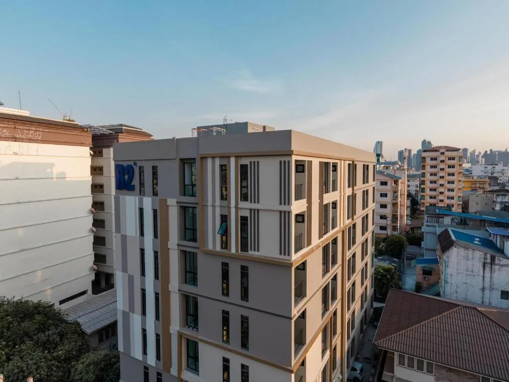 B2 Huai Khwang Premier Hotel