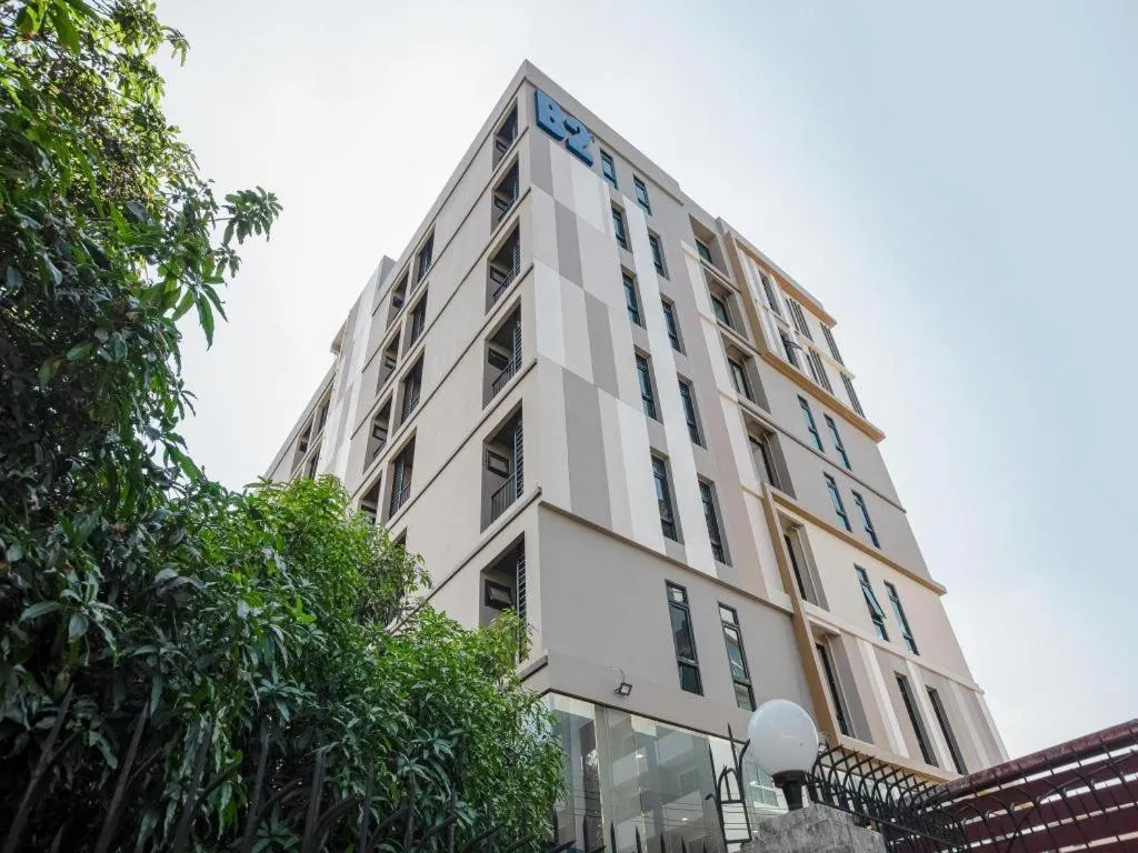 B2 Huai Khwang Premier Hotel