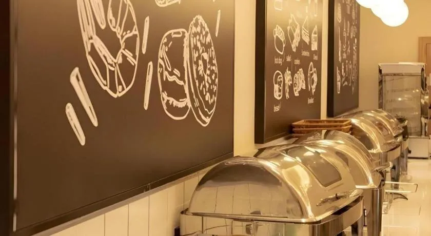 Green Tree Inn Fuyang Funan County Tianzhu Square